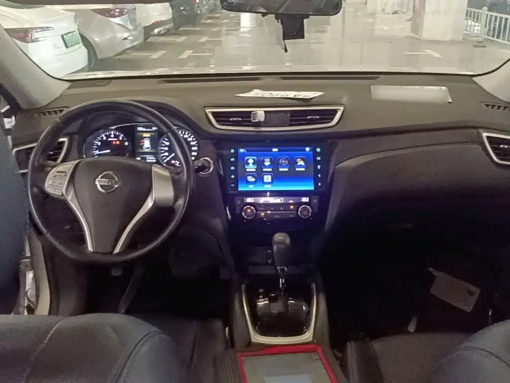 Nissan X-Trail 2016 — фото 10