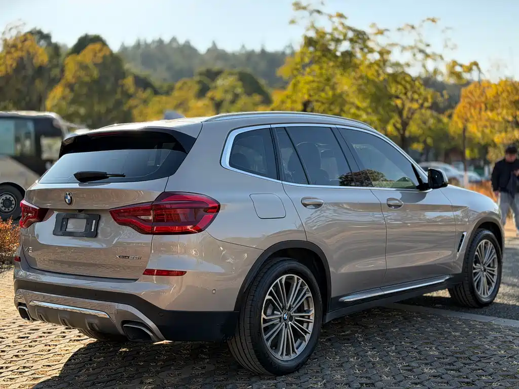 BMW X3 2019 — фото 7