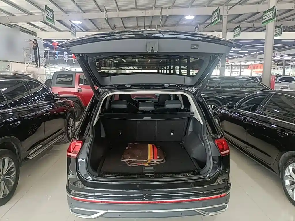 Volkswagen Tiguan L 2021 — фото 19
