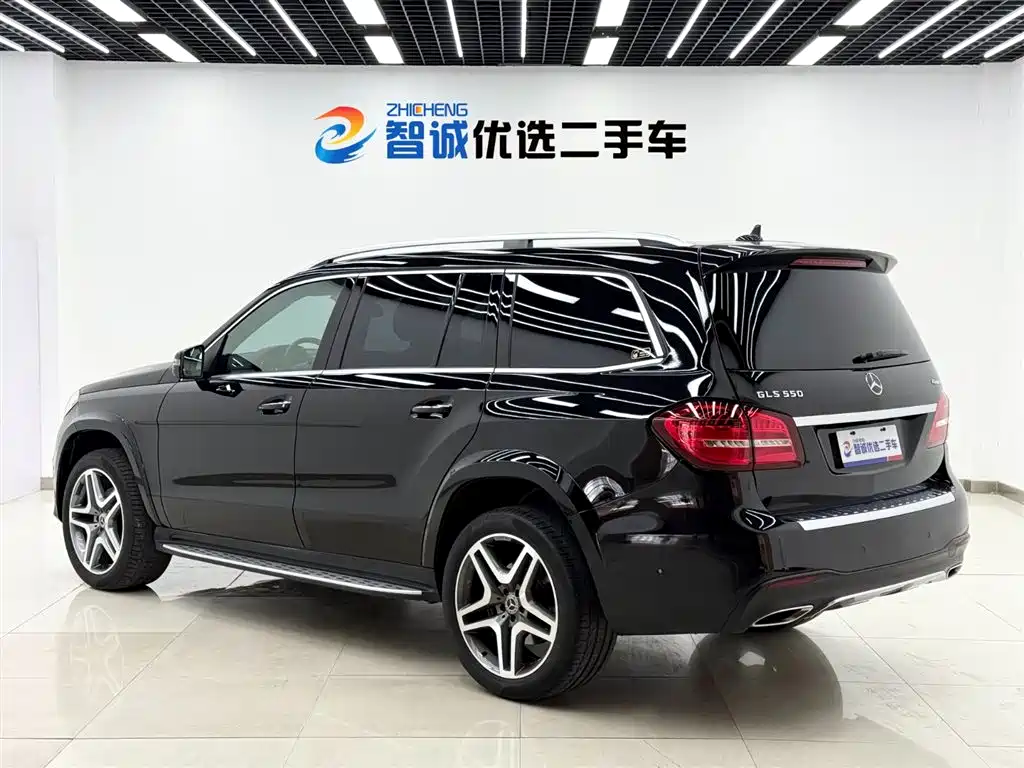 Mercedes-Benz GLS 2018 — фото 24