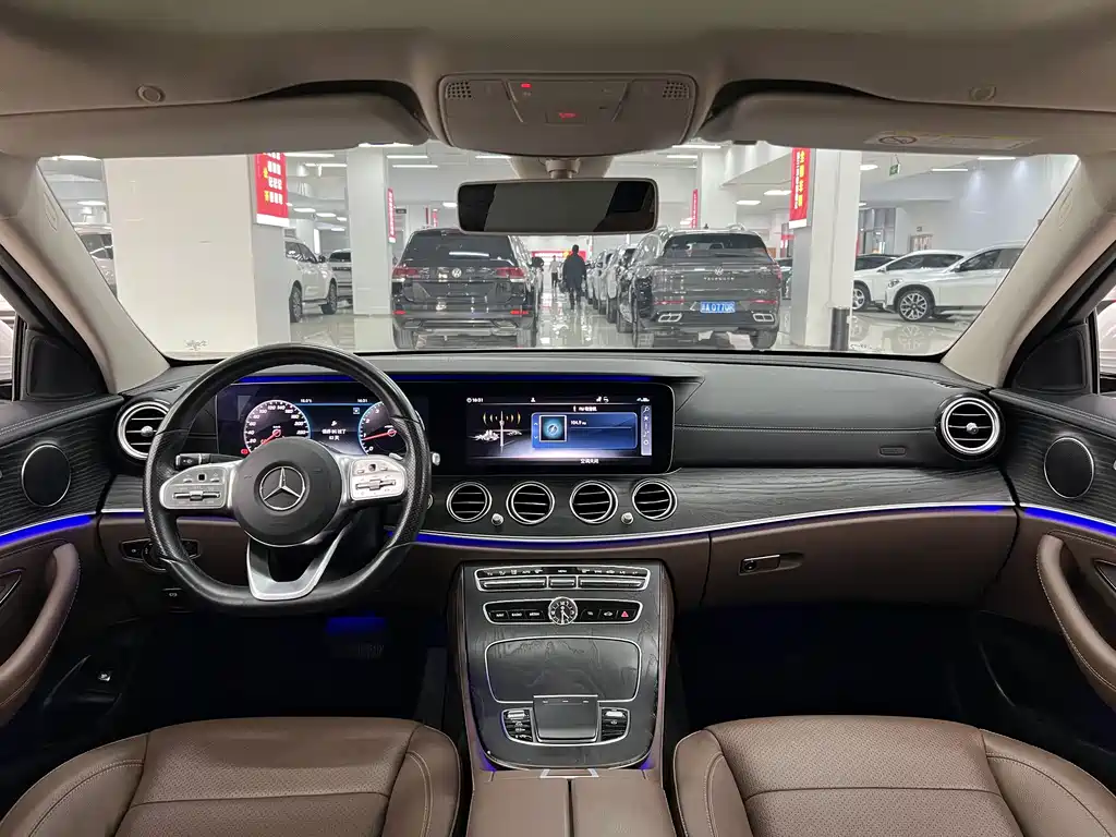 Mercedes-Benz E-Class 2020 — фото 8