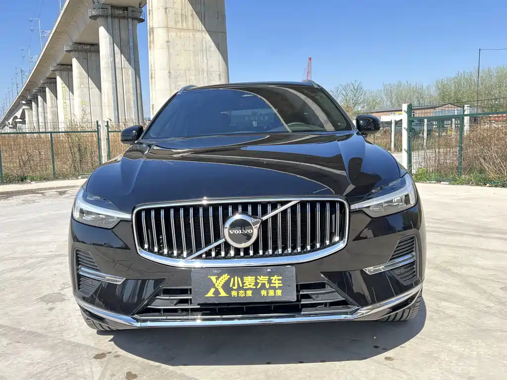 Volvo XC60 2024 — фото 2