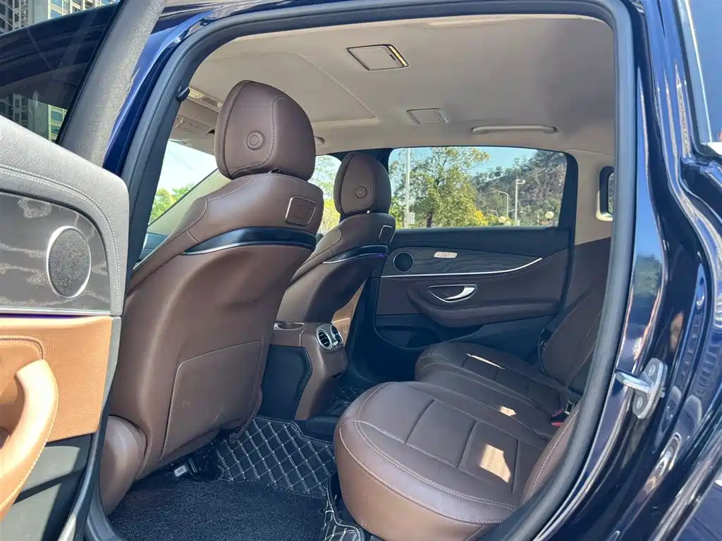 Mercedes-Benz E-Class 2017