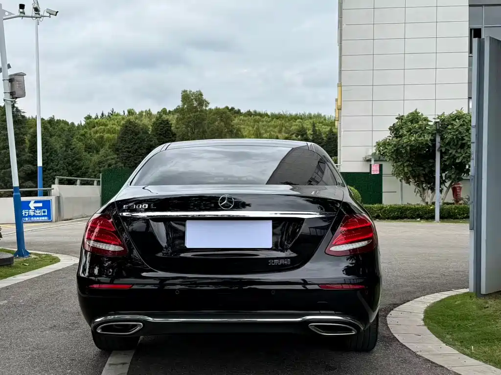 Mercedes-Benz E-Class 2020