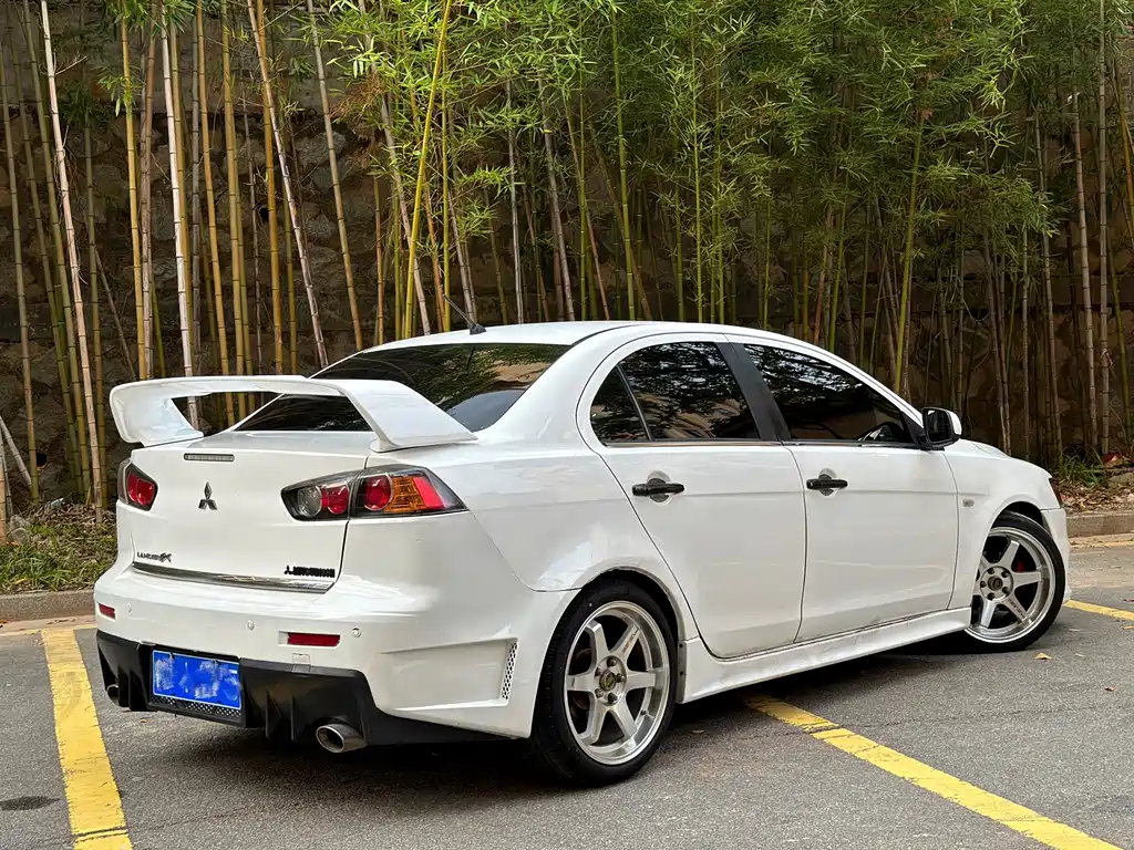 Mitsubishi Lancer EX 2013 — фото 19