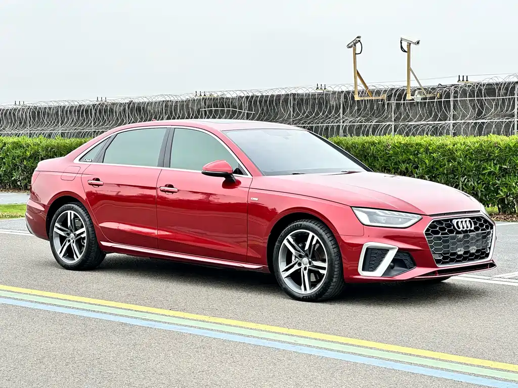 Audi A4L 2020 — фото 3