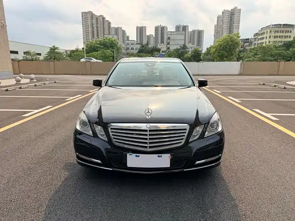 Mercedes-Benz E-Class 2012