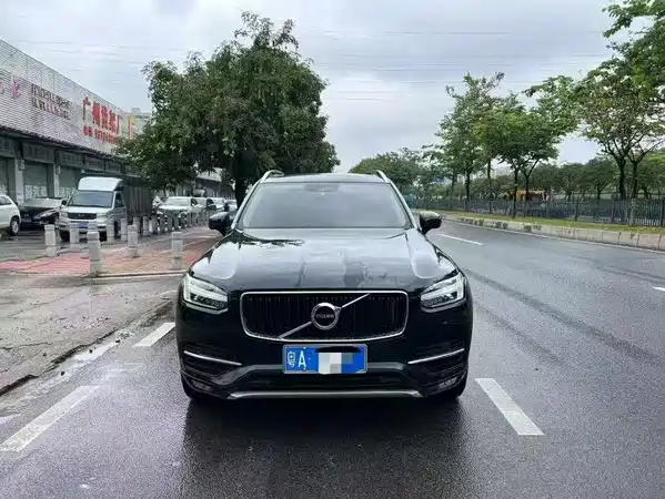 Volvo XC90 2015