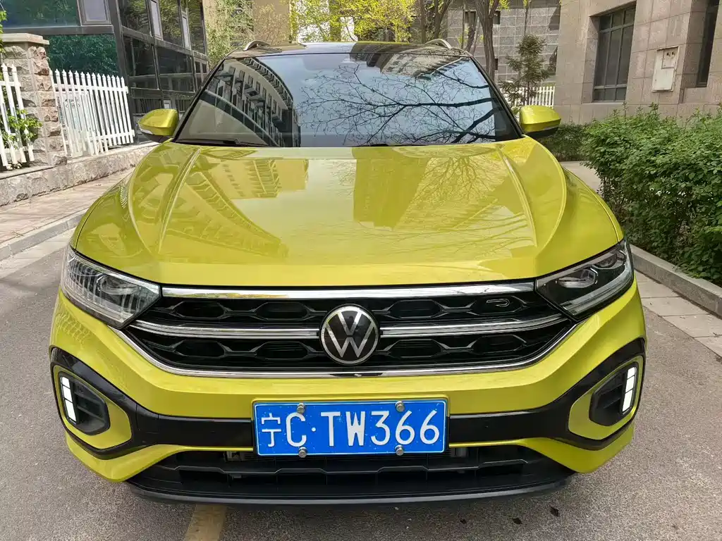 Volkswagen T-Roc 2023