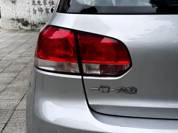 Volkswagen Golf 2010