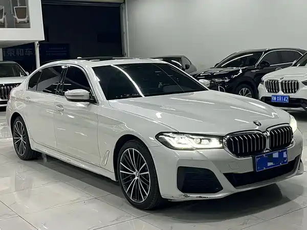BMW 5 Series 2022