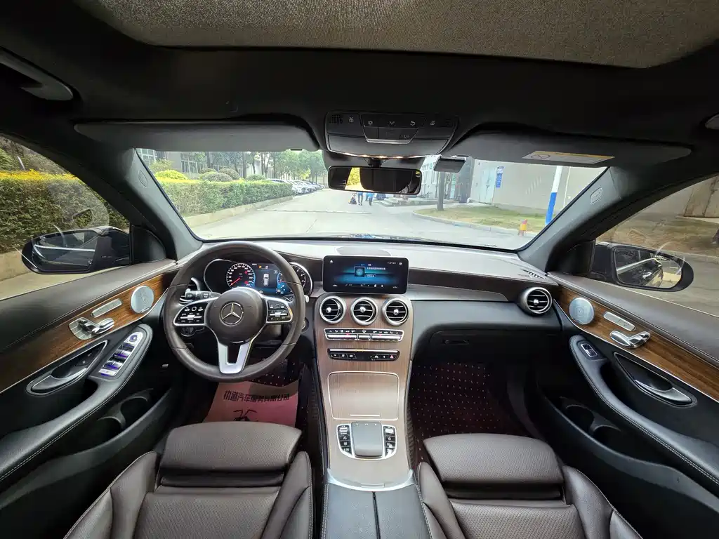 Mercedes-Benz GLC 2020