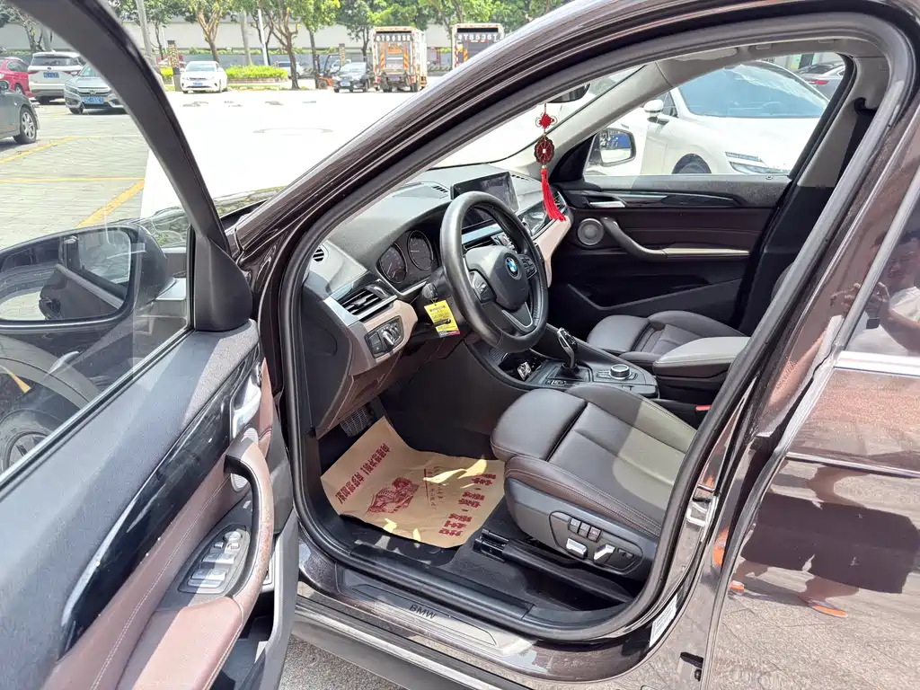 BMW X1 2021