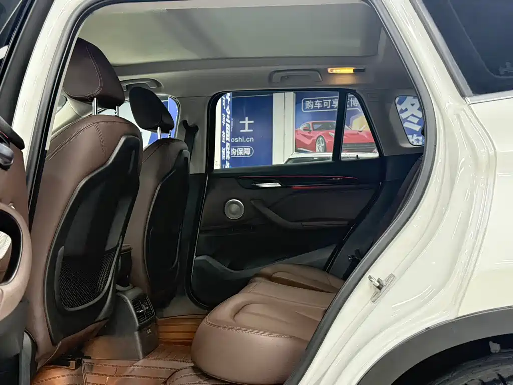 BMW X1 2022 — фото 17