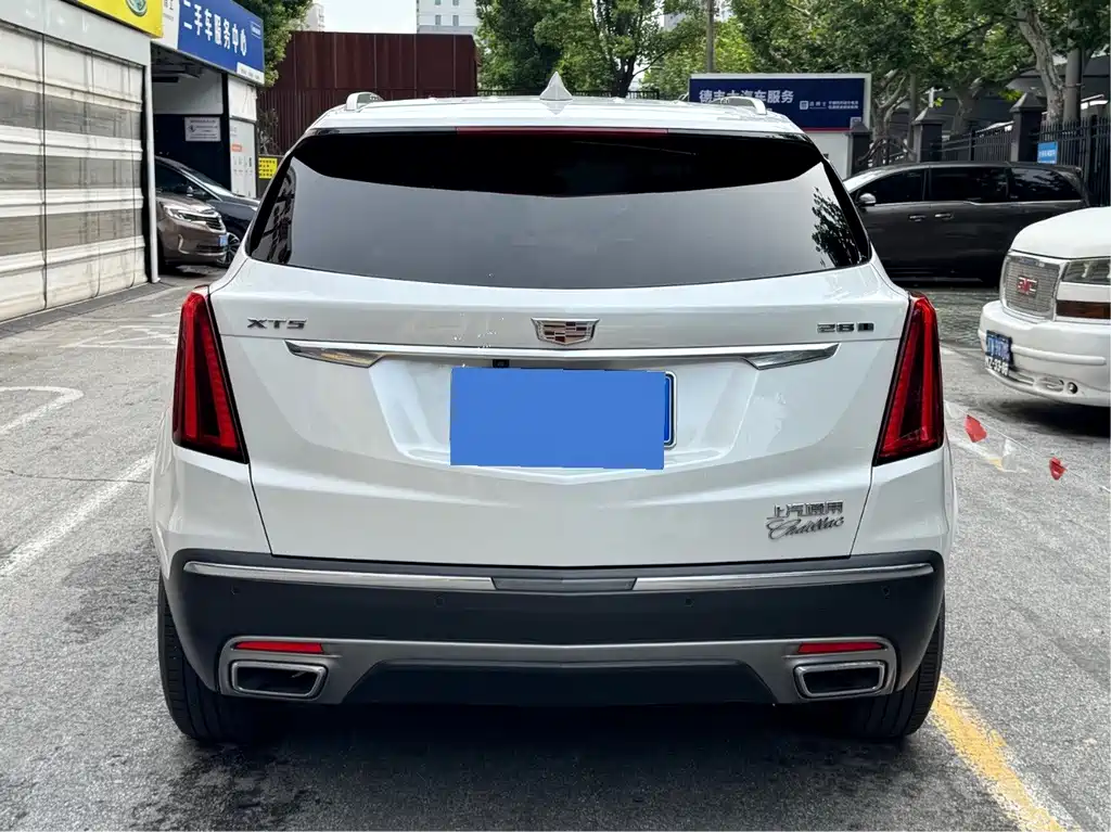 Cadillac XT5 2021 — фото 4