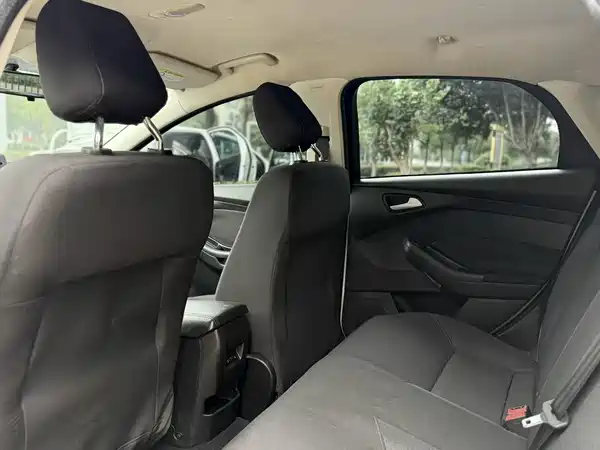 Ford Focus 2015