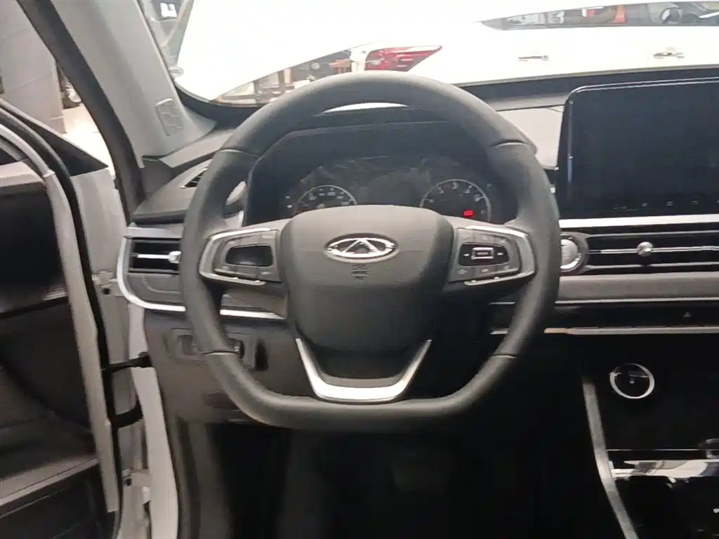 Chery Tiggo 5x 2026 — фото 11