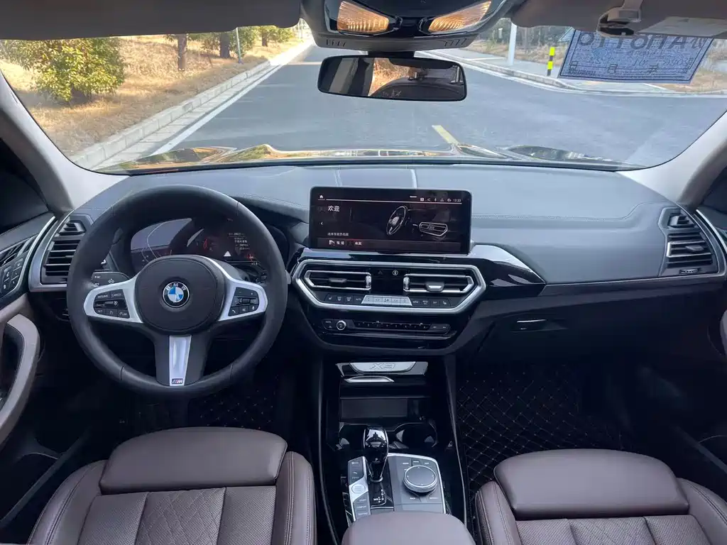 BMW X3 2022 — фото 11