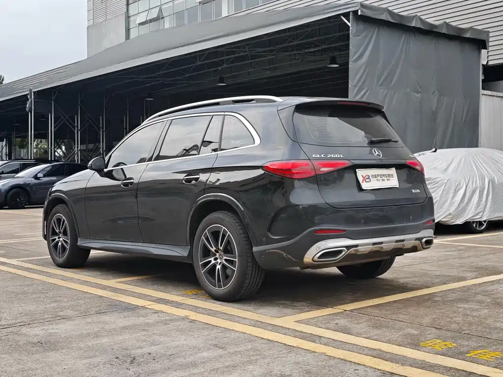Mercedes-Benz GLC 2025