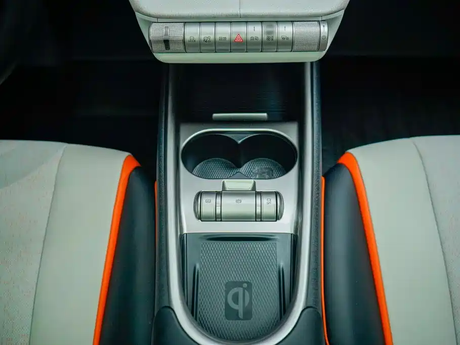 BYD Dolphin 2023 — фото 19