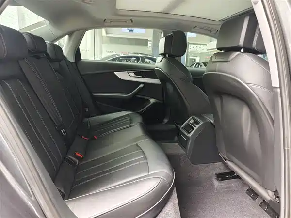 Audi A4L 2022