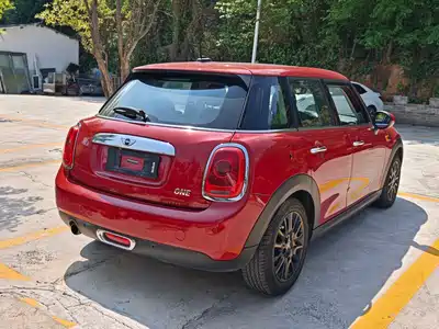 MINI MINI 2017