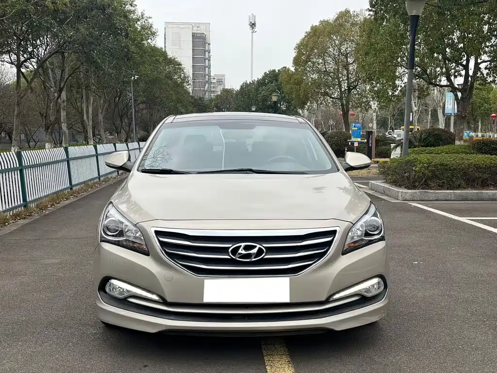 Hyundai Mistra 2014 — фото 2