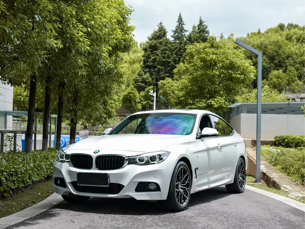 BMW 3 Series GT 2021 — фото 1