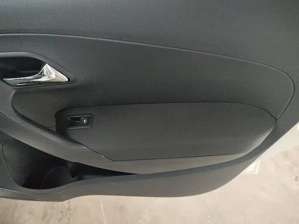 Volkswagen Polo 2016