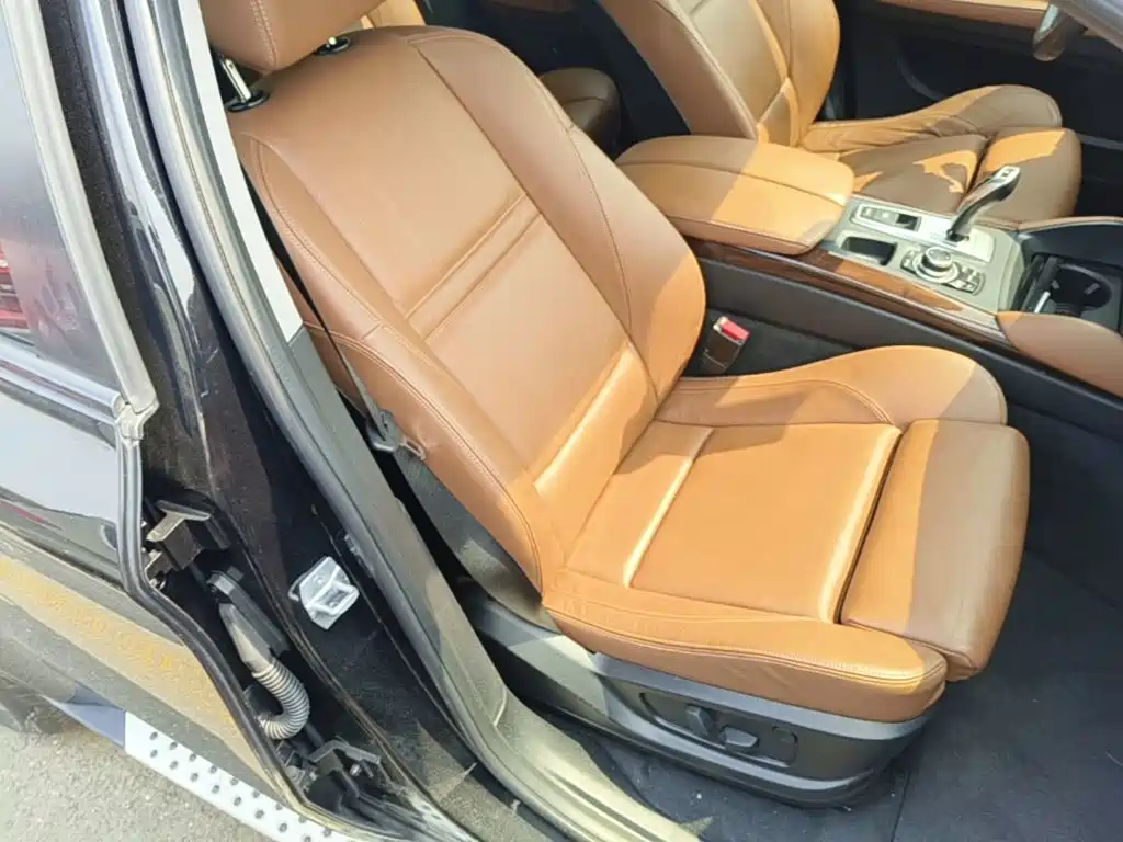 BMW X6 2015 — фото 25