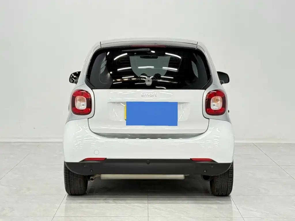 smart Fortwo 2016 — фото 3