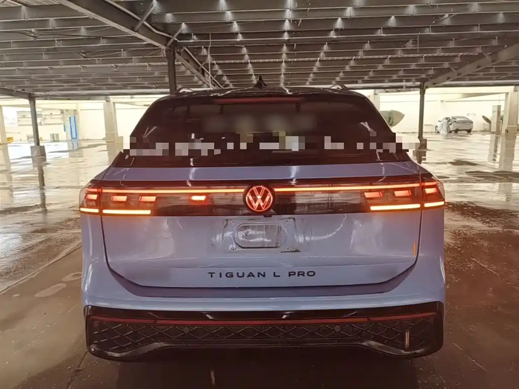 Volkswagen Tiguan L 2024 — фото 6