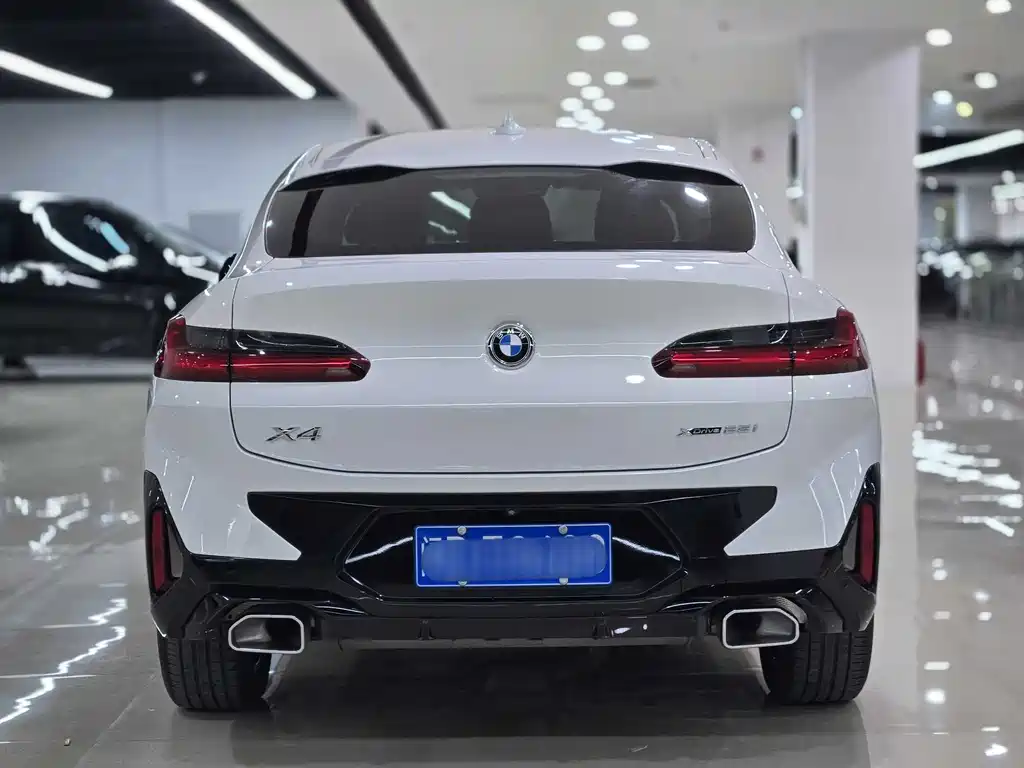 BMW X4 2022 — фото 4