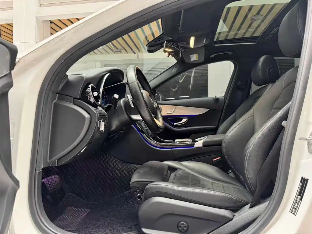Mercedes-Benz C-Class 2021 — фото 10