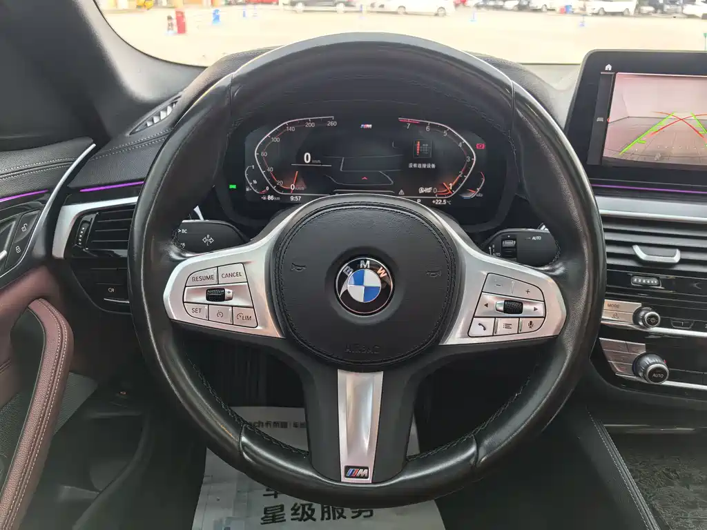BMW 5 Series 2023 — фото 13