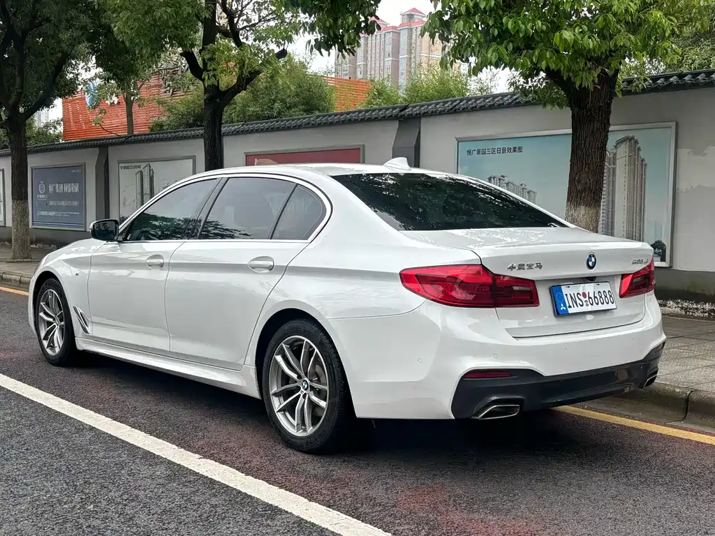 BMW 5 Series 2020 — фото 4