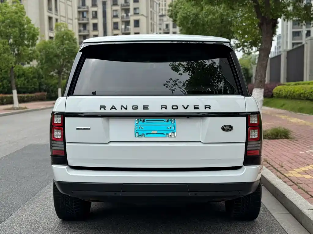 Land Rover Range Rover 2015 — фото 13