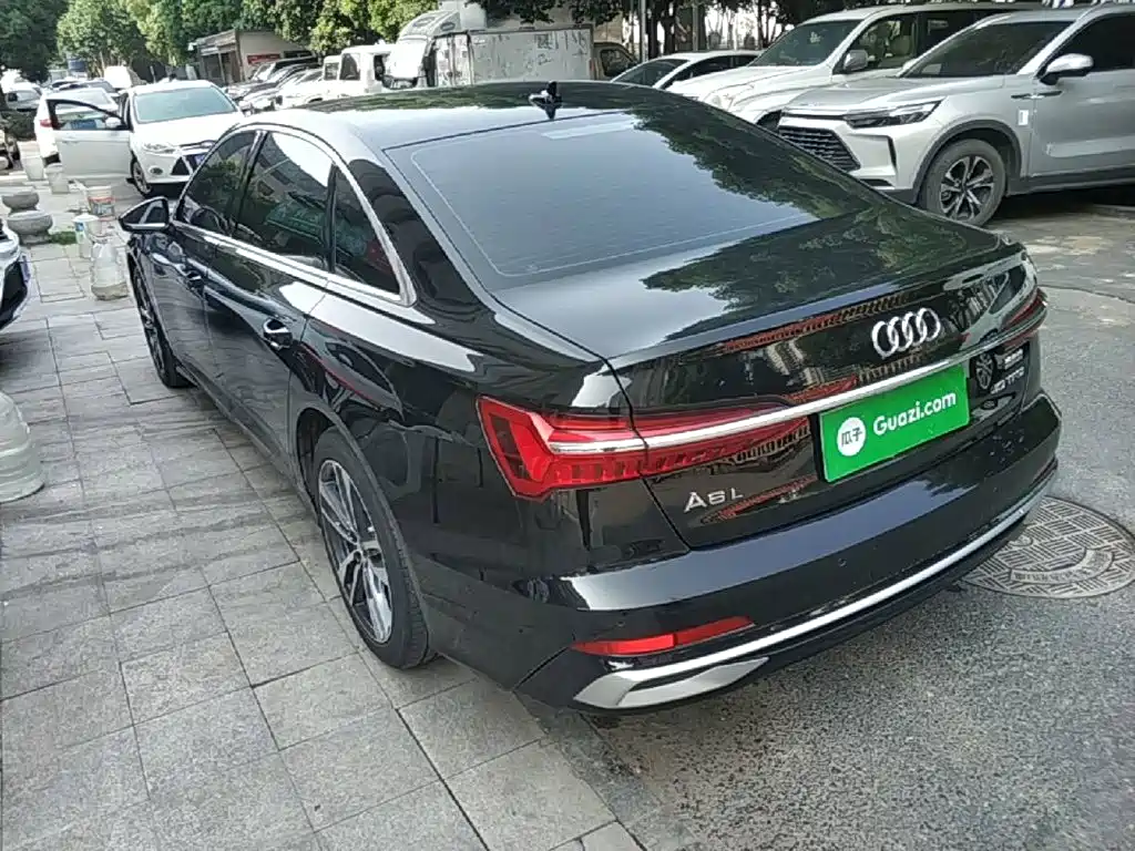 Audi A6L 2023