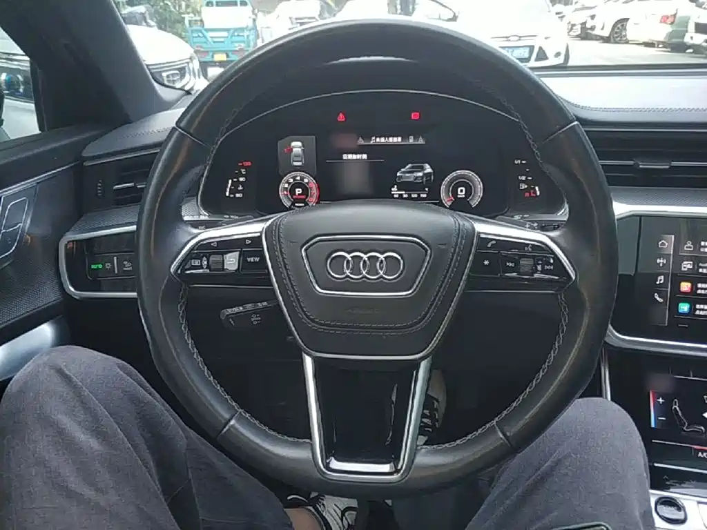 Audi A6L 2023 — фото 11