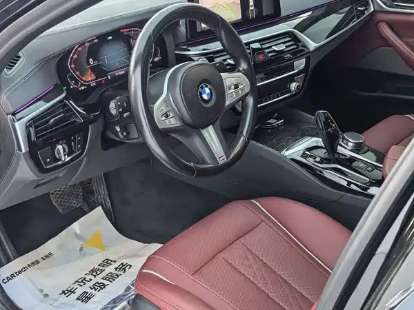 BMW 5 Series 2022
