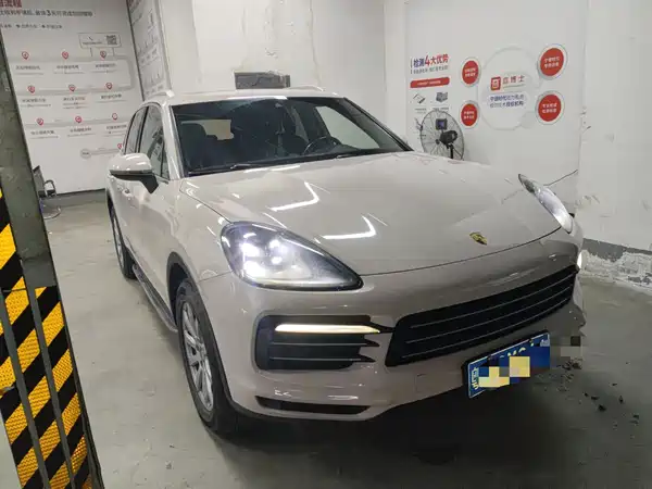 Porsche Cayenne 2019