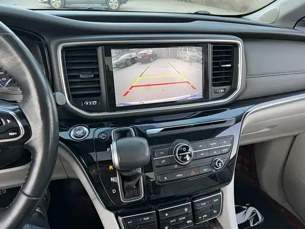 GAC Trumpchi M8 2018
