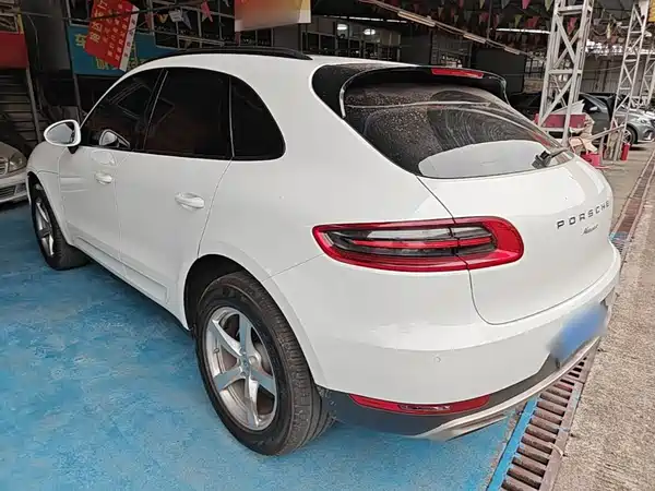 Porsche Macan 2015