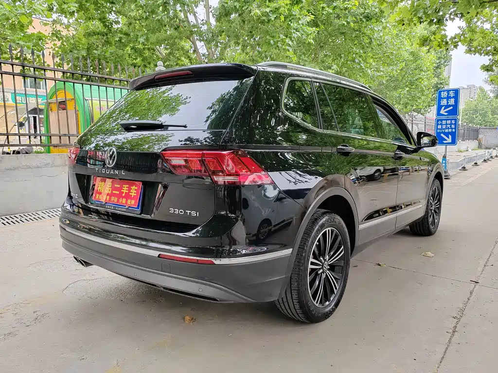 Volkswagen Tiguan L 2021 — фото 4