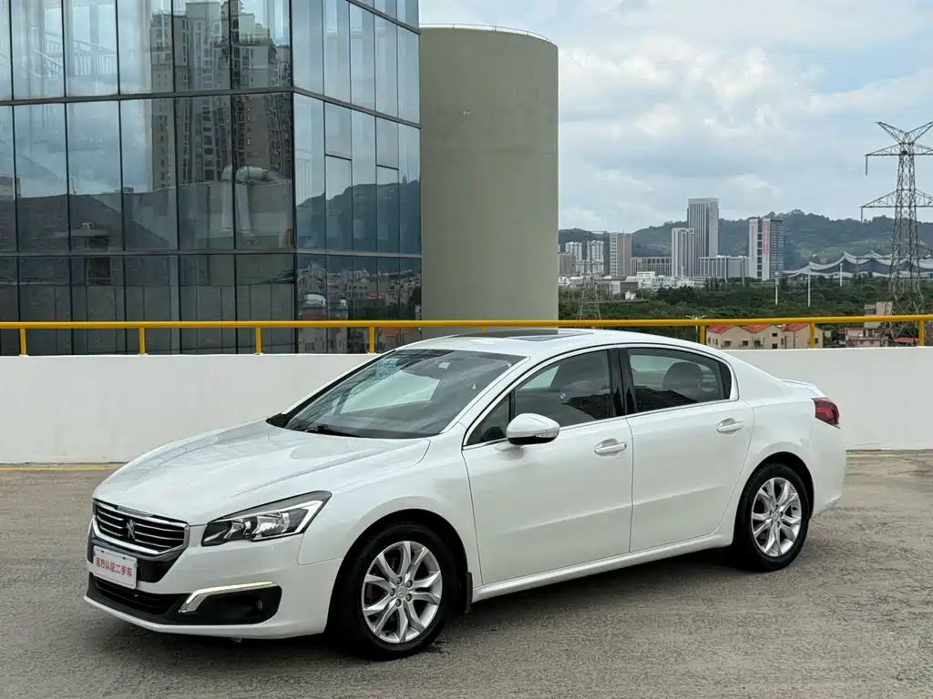 Peugeot 508 2016 — фото 1