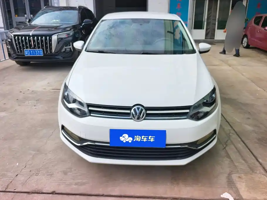 Volkswagen Polo 2015
