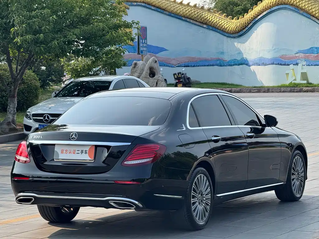 Mercedes-Benz E-Class 2020