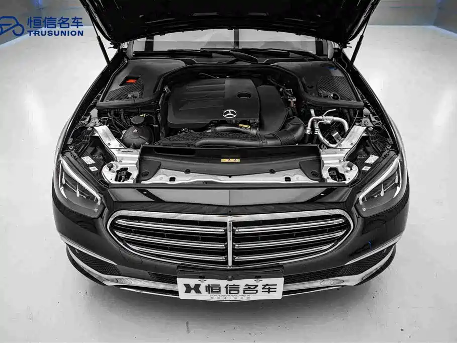 Mercedes-Benz E-Class 2022 — фото 21