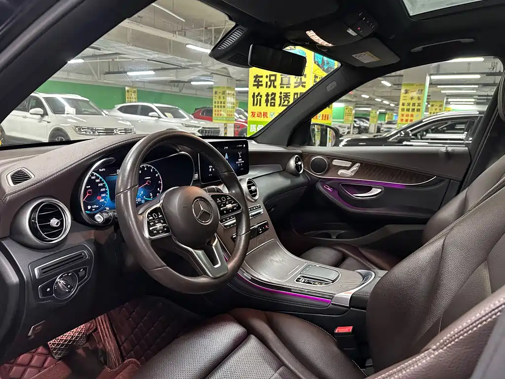 Mercedes-Benz GLC 2020 — фото 13