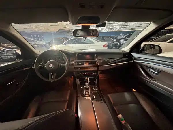 BMW 5 Series 2015